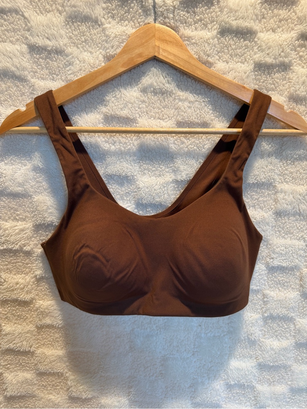Huug Daily Embrace Seamless Wireless Comfort Bra - Brown Small